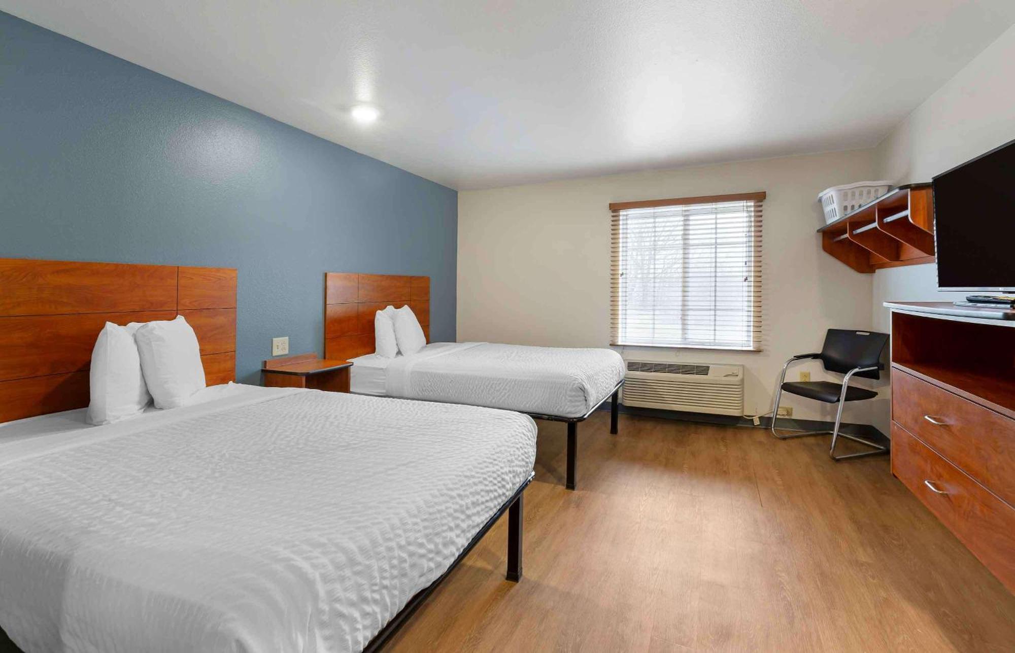 Extended Stay America Select Suites - Cleveland - Airport Dış mekan fotoğraf